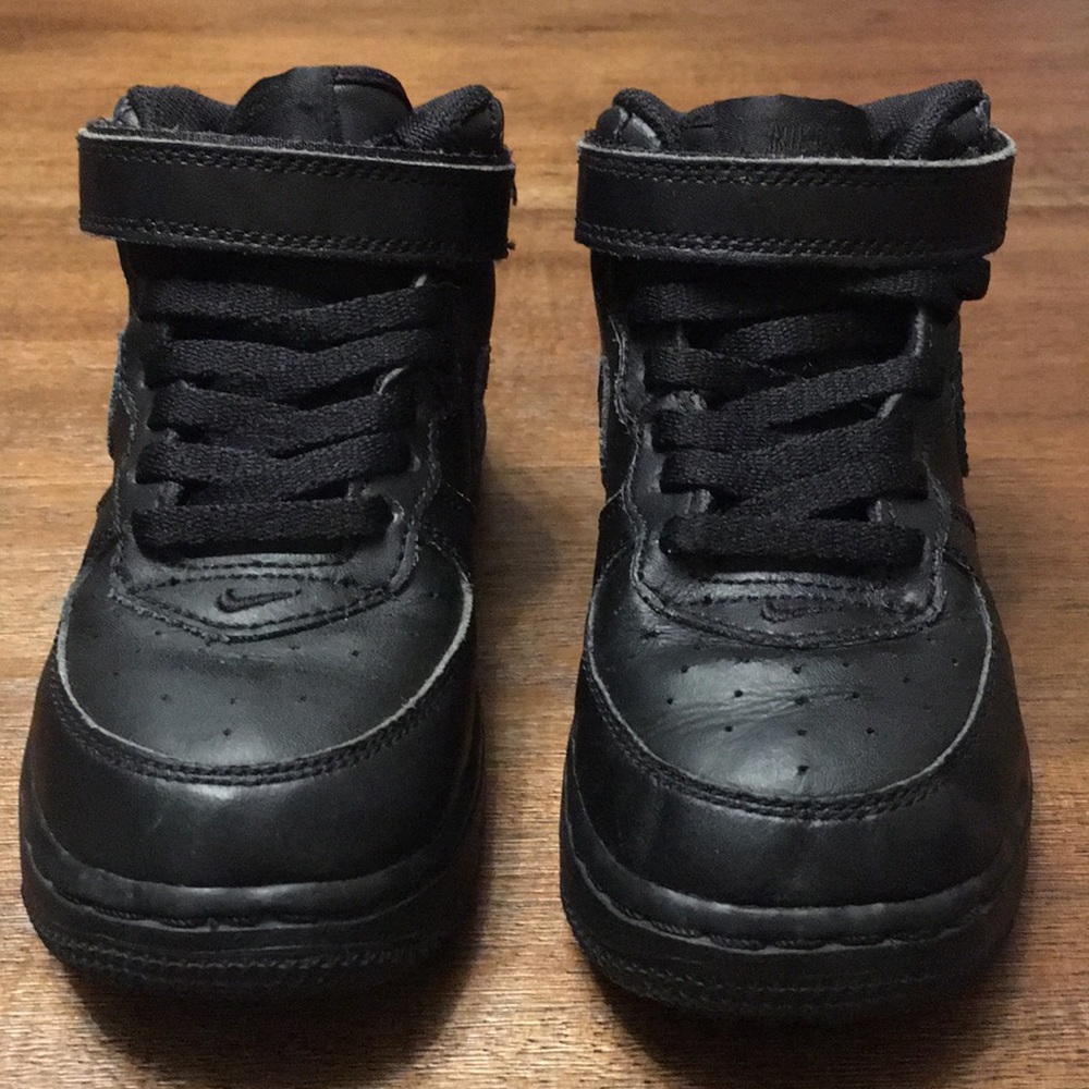 Nike Air Force 1 Mid Boys Shoes - Picture 2 of 6